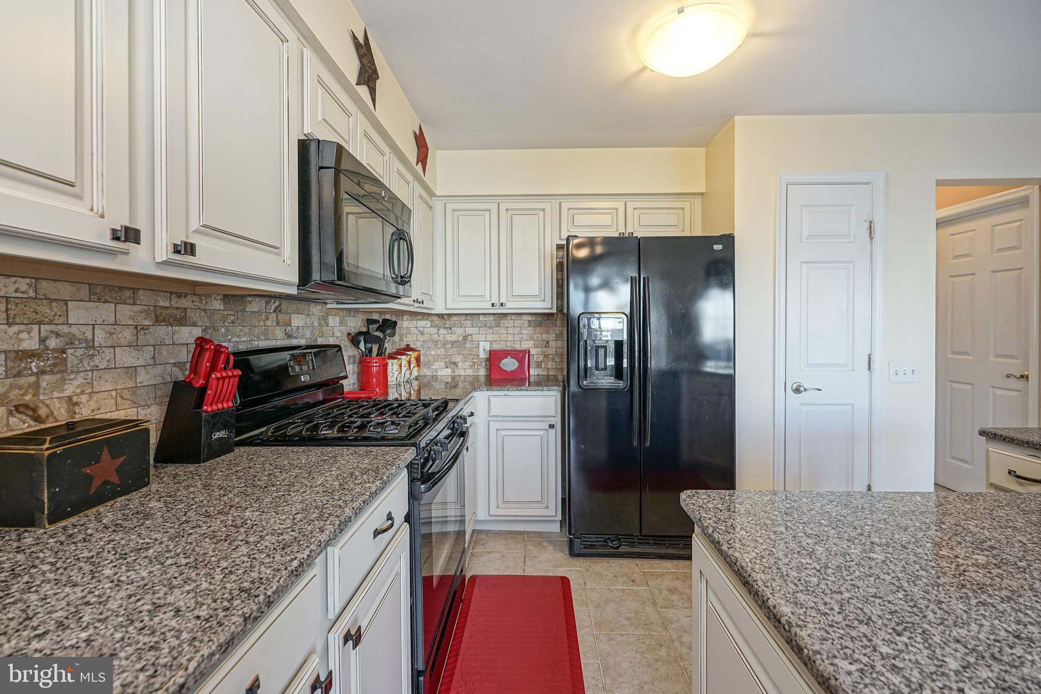13 Firethorn Lane Riverside, NJ 08075 - Photo 13 of 40 Gallery Image 13