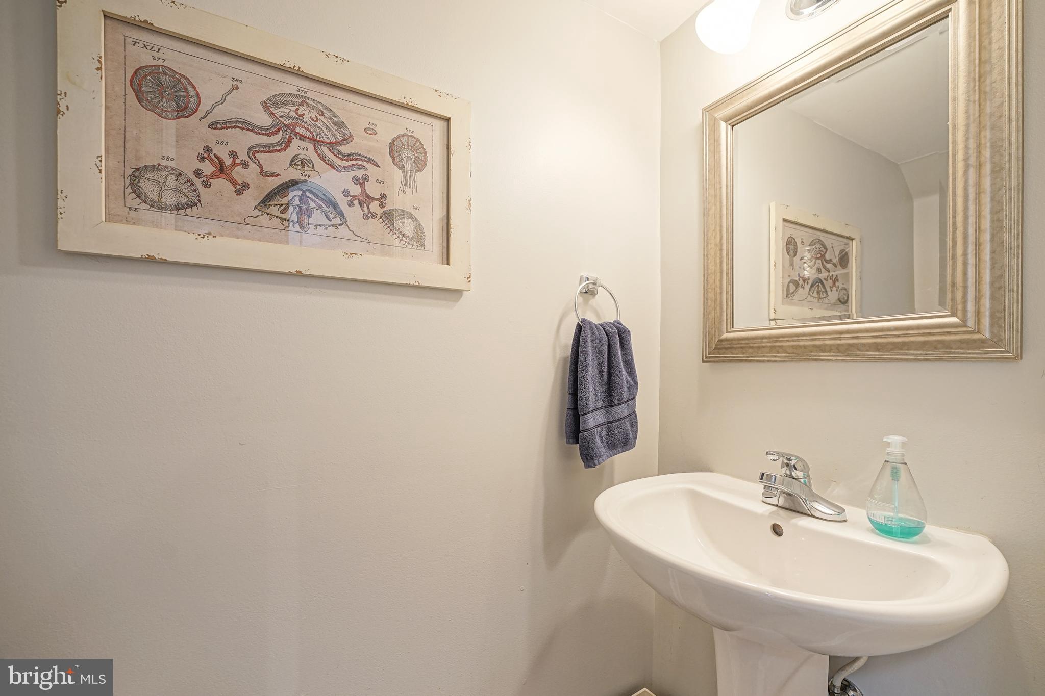 13 Firethorn Lane Riverside, NJ 08075 - Photo 8 of 40 Gallery Image 8