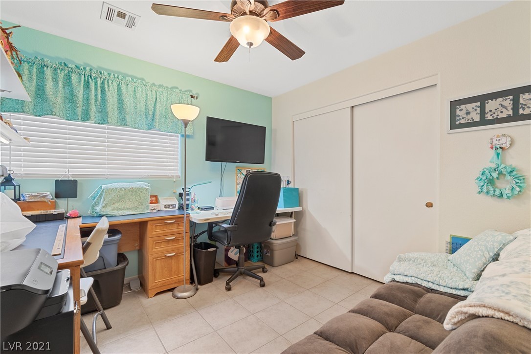 443 Groft Way Henderson, NV 89015 - Photo 16 of 24 Gallery Image 16