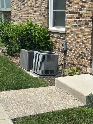 $139,900 | 20124 Oak Lane, Lynwood, IL 60411