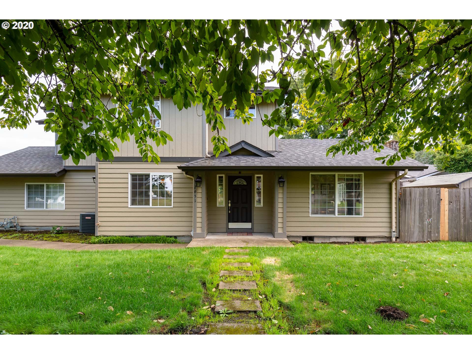 2651 31st Street Springfield, OR 97477 - Photo 4 of 32