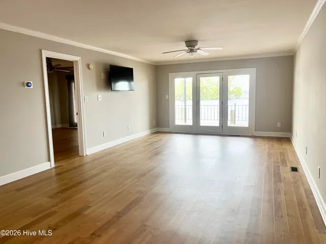 $2,217 | 110 North Water Street, Unit 2, Elizabeth City, NC 27909