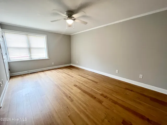 $2,217 | 110 North Water Street, Unit 2, Elizabeth City, NC 27909