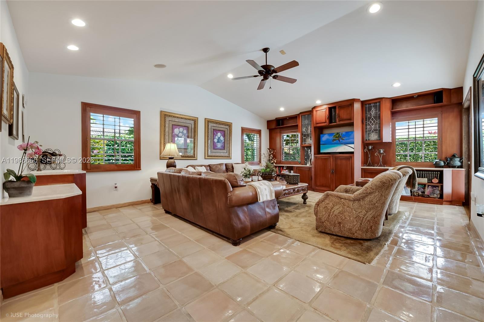 10422 Southwest 121st Street Miami, FL 33176 - Photo 11 of 32