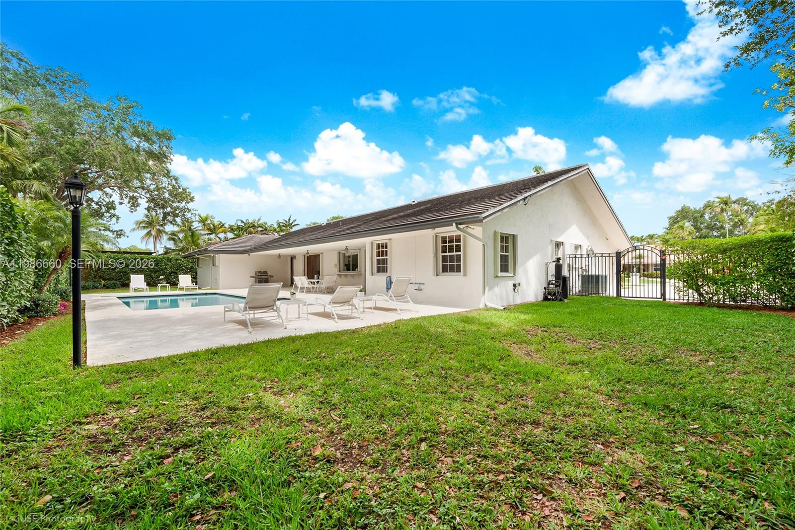 10422 Southwest 121st Street Miami, FL 33176 - Photo 28 of 32