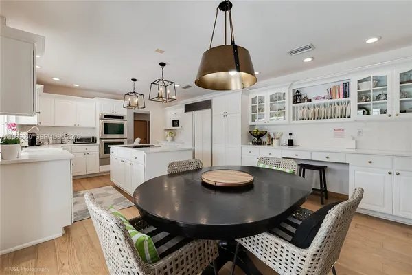 $1,699,000 | 10422 Southwest 121st Street, Miami, FL 33176