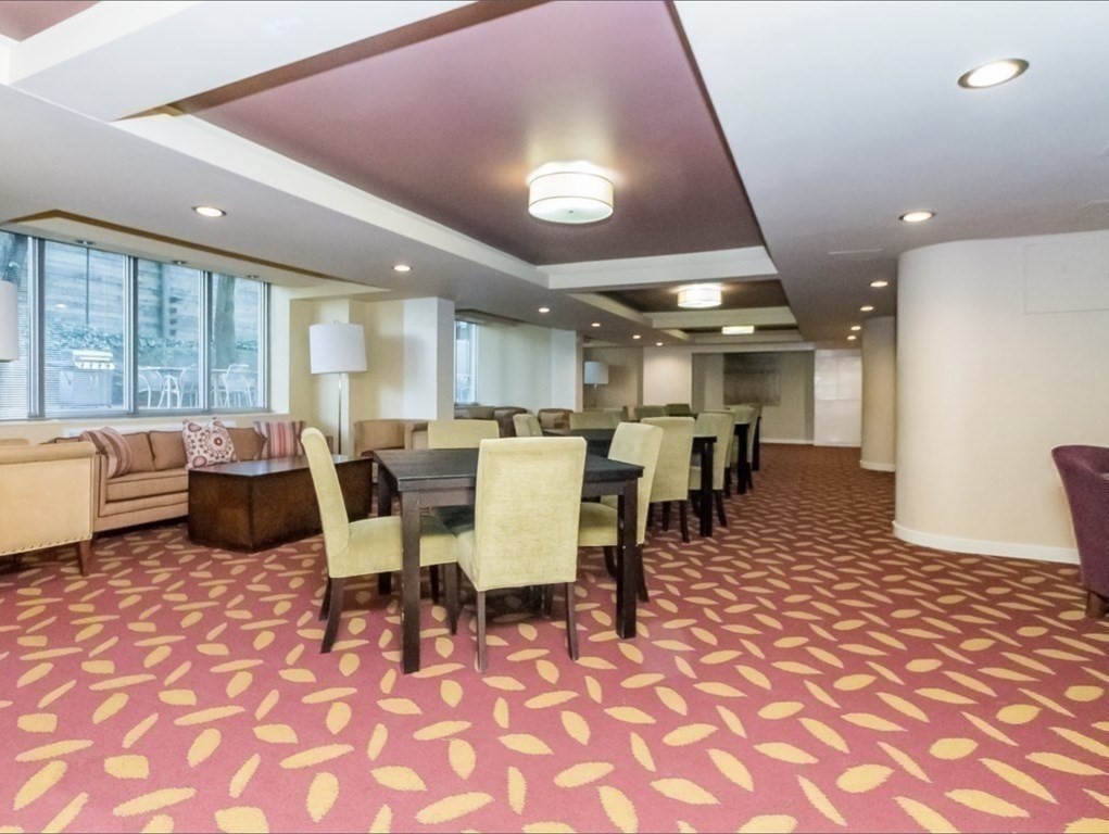 44 Washington Street, Unit 1010 Brookline, MA 02445 - Photo 13 of 19