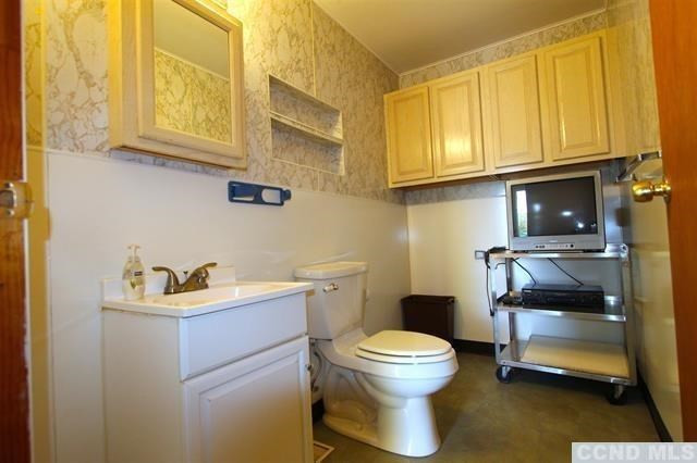 537 Rte 9W Bethlehem, NY 12077 - Photo 13 of 21 Photo 13