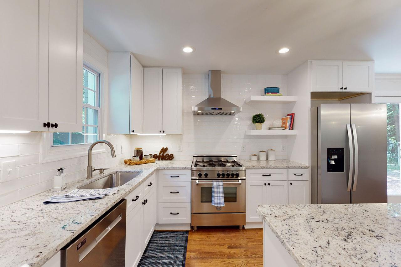 1304 Dixie Trail Raleigh, NC 27607 - Photo 6 of 26 Kitchen