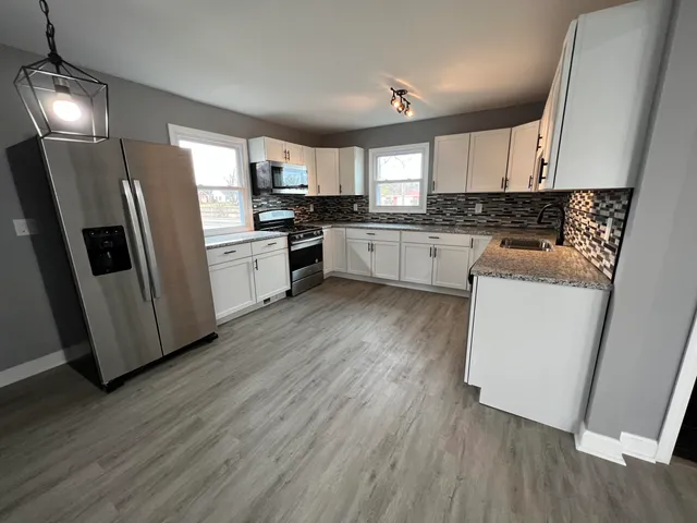 $1,595 | 302 McKinley Street, Gary, IN 46404