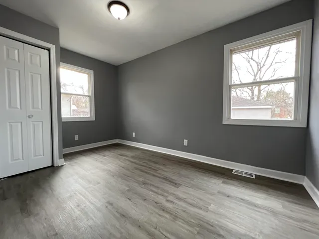 $1,595 | 302 McKinley Street, Gary, IN 46404