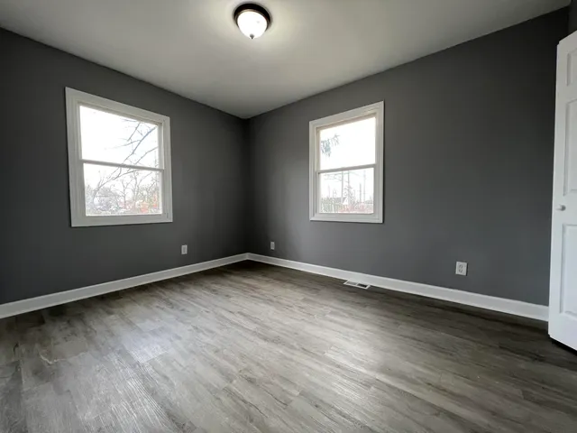 $1,595 | 302 McKinley Street, Gary, IN 46404