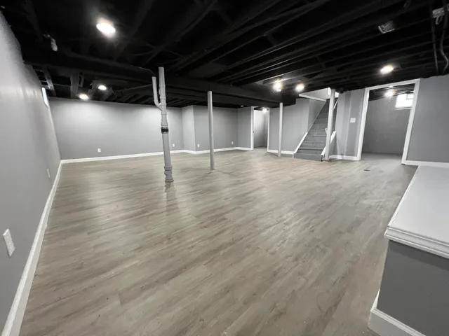 $1,595 | 302 McKinley Street, Gary, IN 46404