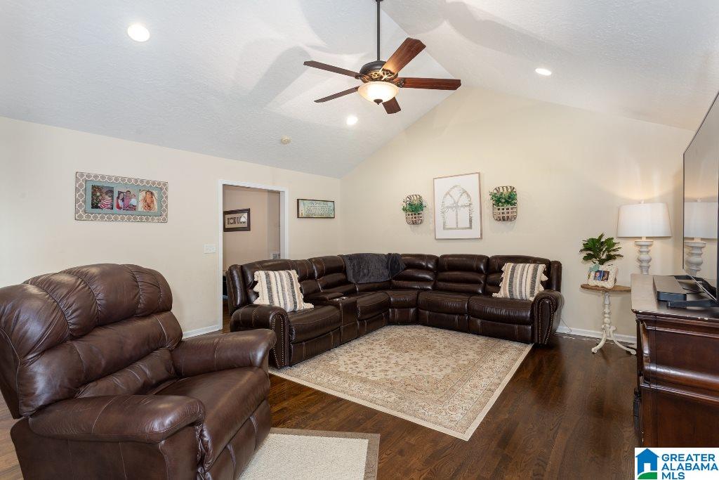 370 Twin Ridge Circle Lincoln, AL 35096 - Photo 7 of 34