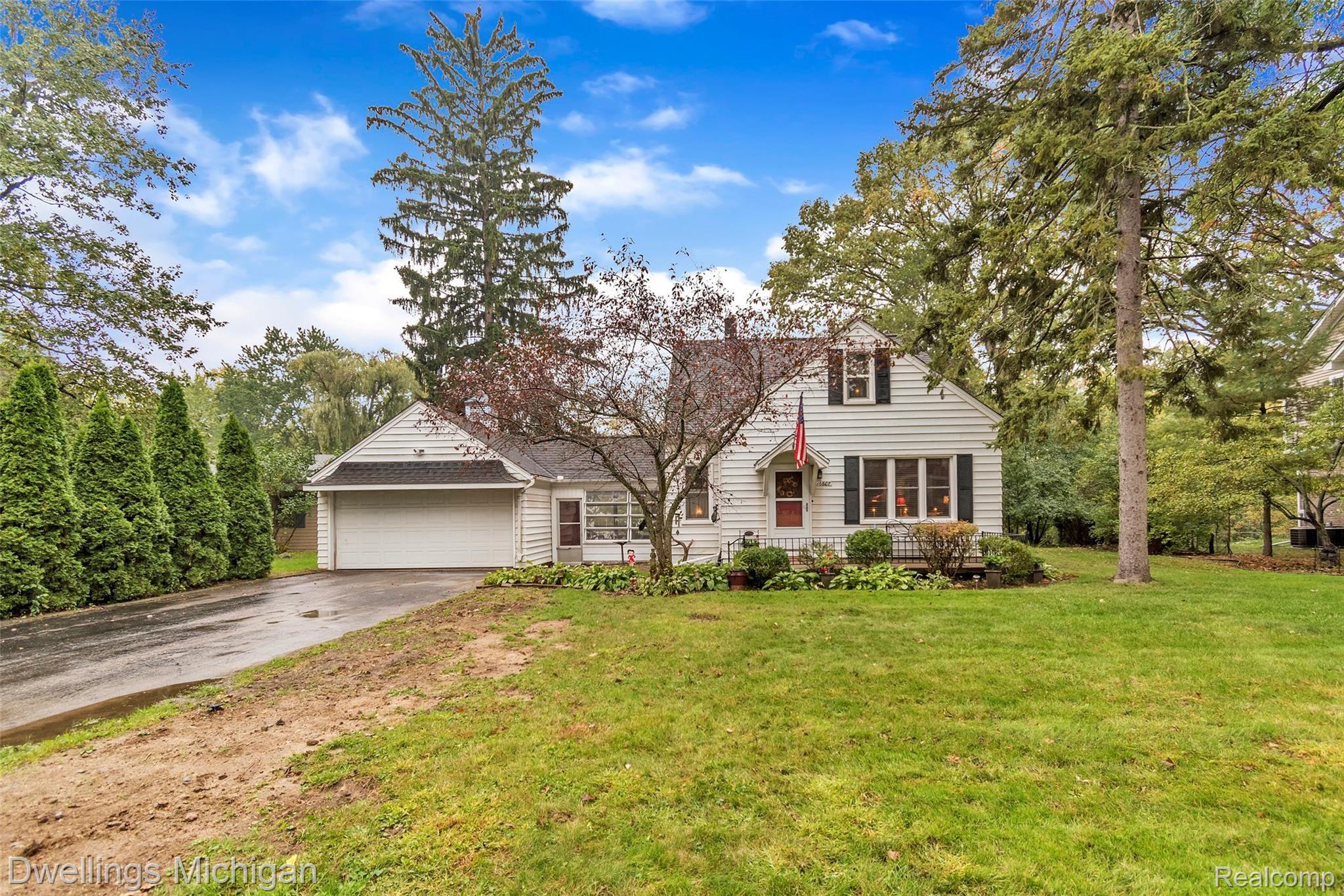 16607 Rougeway Street Livonia, MI 48154 - Photo 1 of 42 16607-Rougeway-St-WindowStill-Real-Estate-Photography-1.jpg