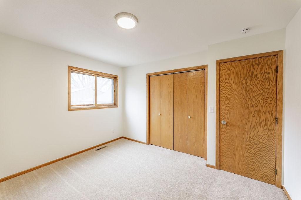 312 Cedar Lane Montevideo, MN 56265 - Photo 10 of 17