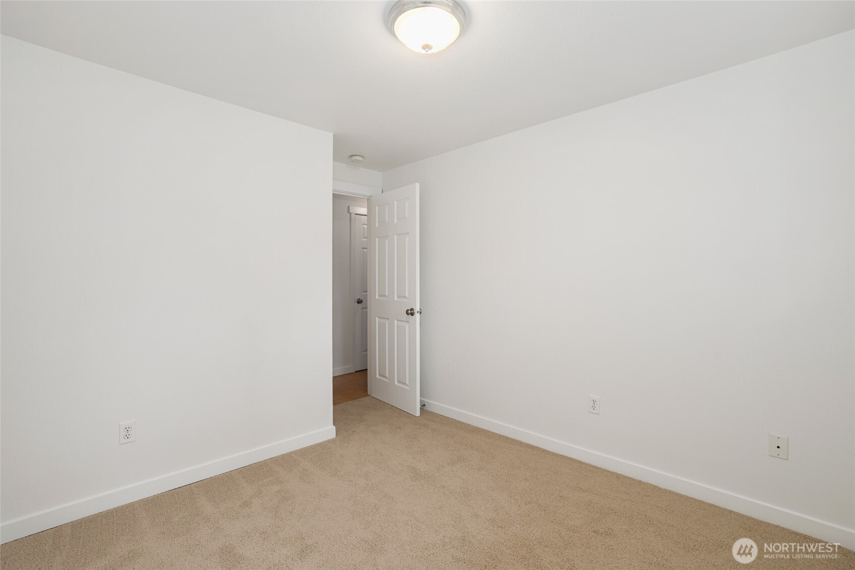 2403 B Street Steilacoom, WA 98388 - Photo 16 of 30 a view of an empty room