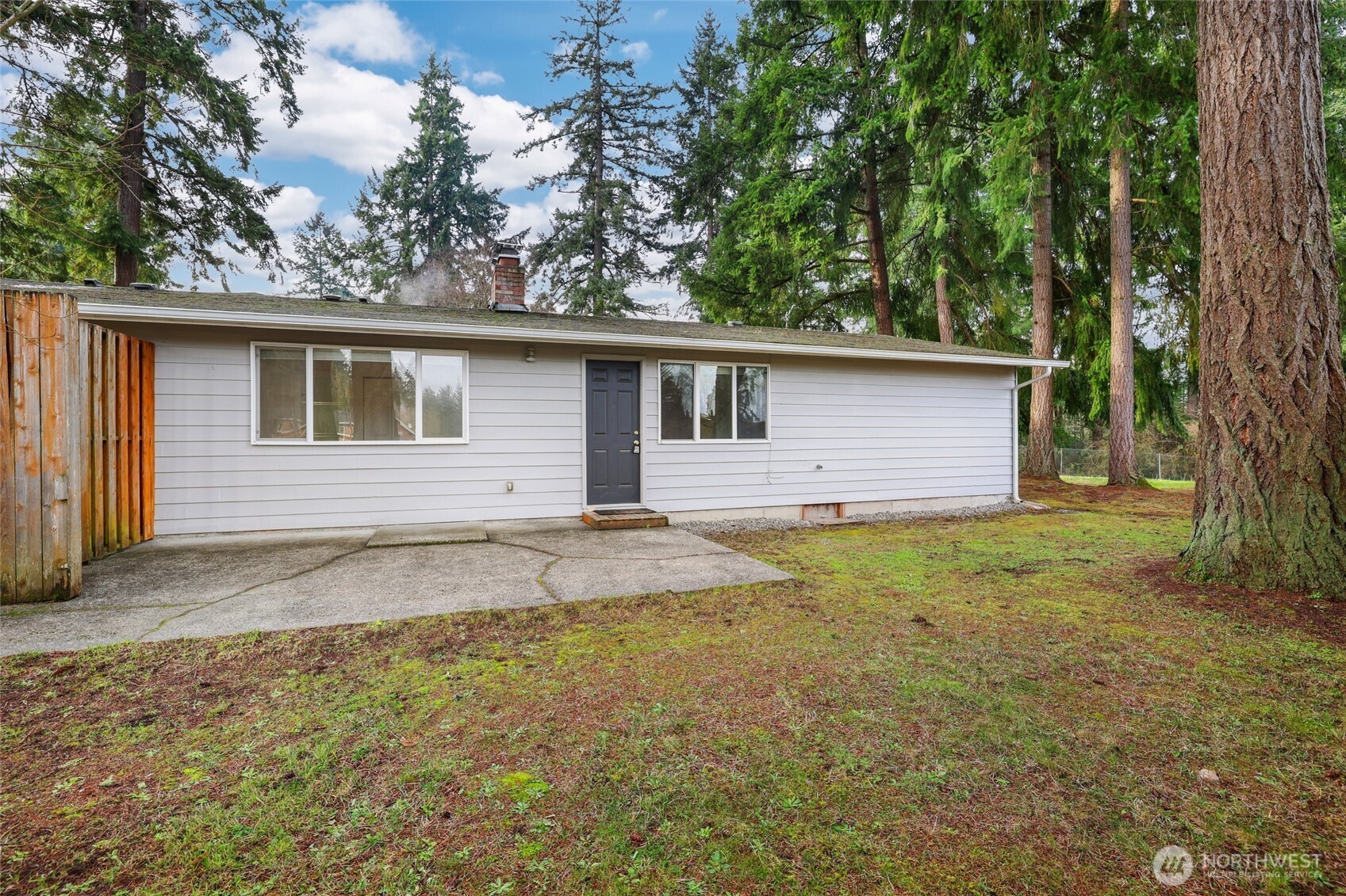 2403 B Street Steilacoom, WA 98388 - Photo 22 of 30 a front view of house with yard