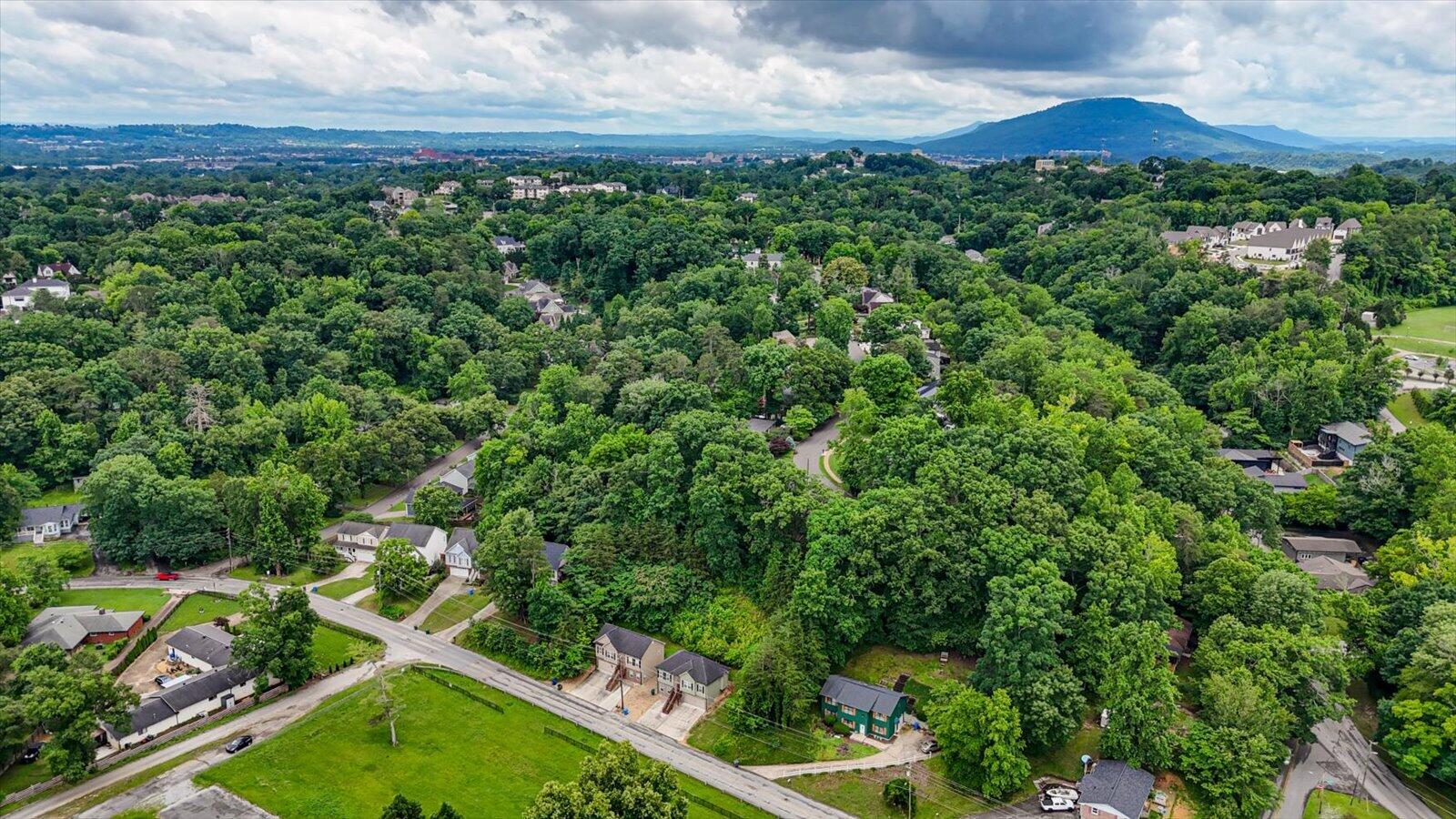 816 Altamont Road Chattanooga, TN 37415 - Photo 36 of 37 34-816 Altamont-34