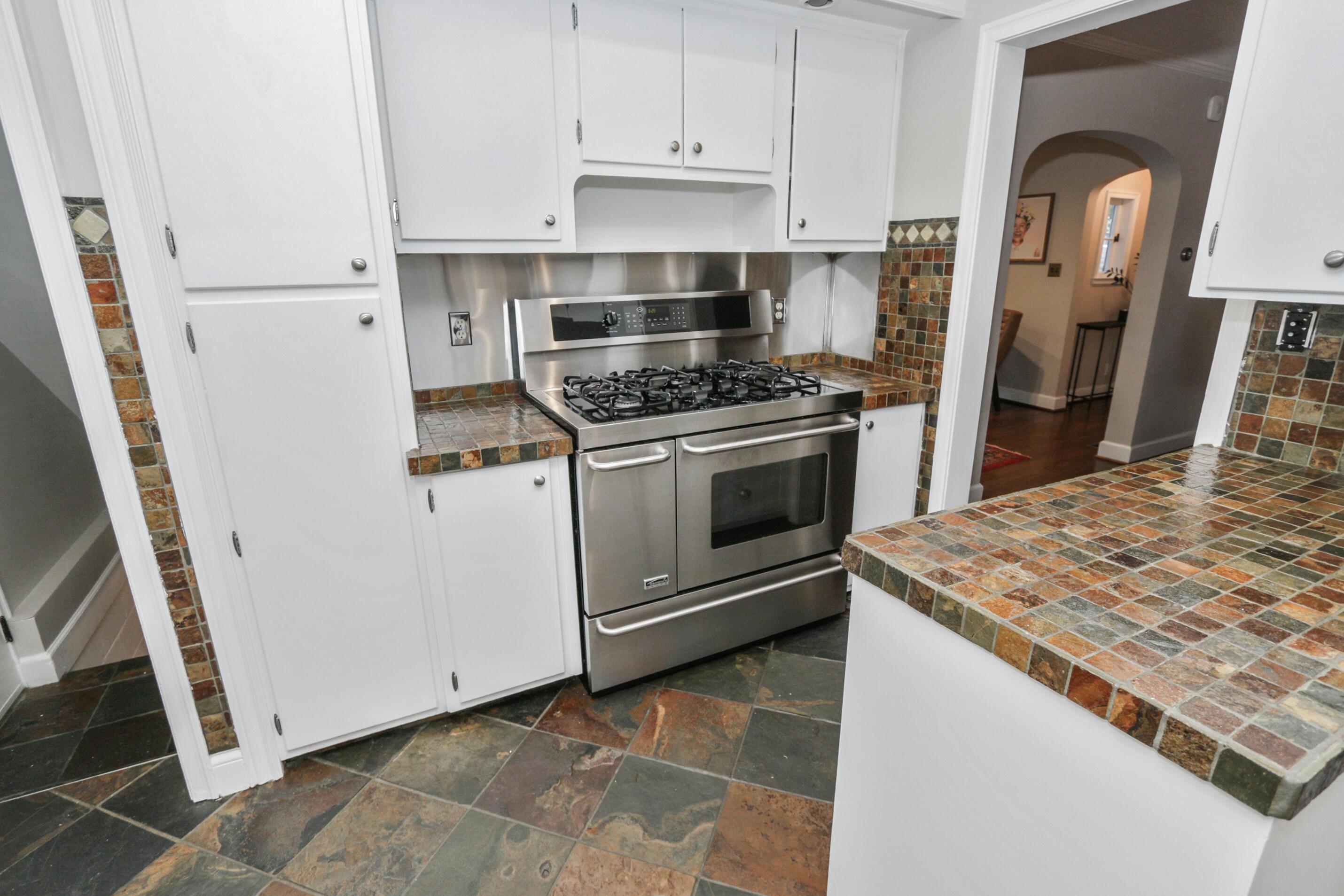 114 Garden Road Columbus, OH 43214 - Photo 23 of 66 114 Garden Rd. 18