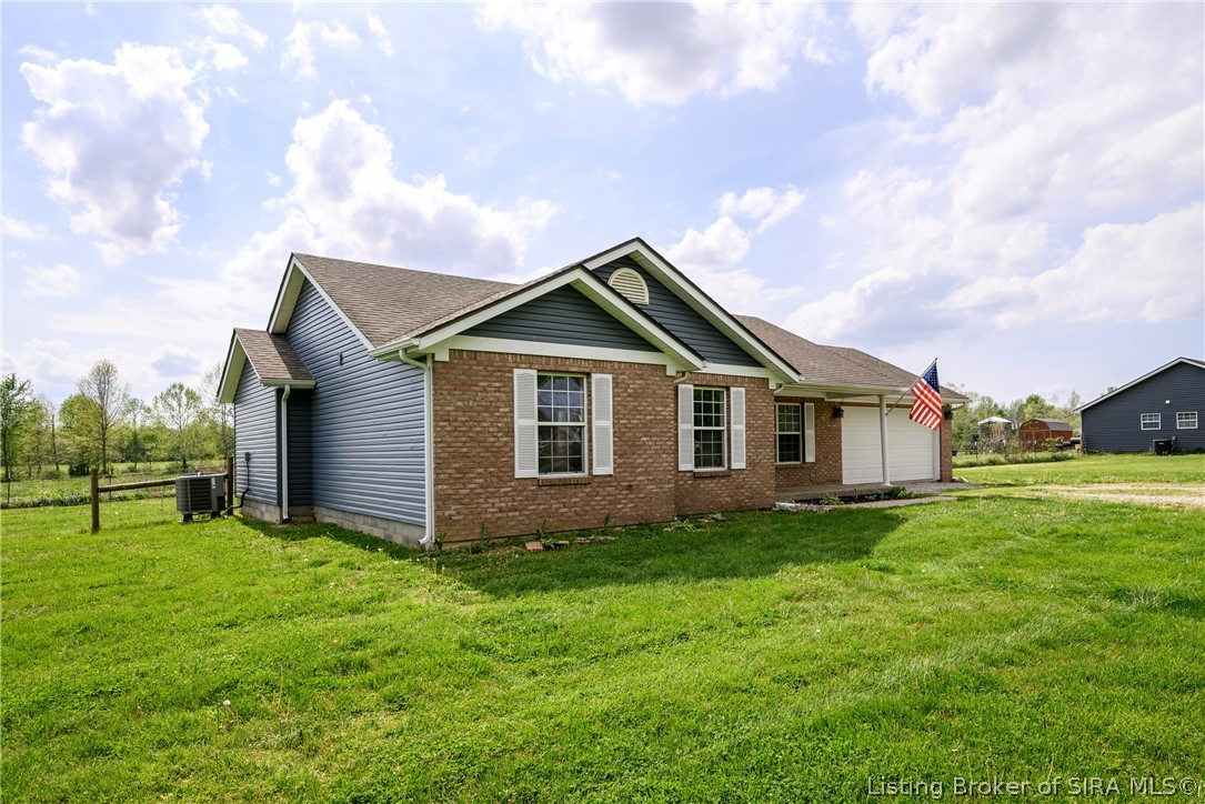 22437 Marysville Road Marysville, IN 47141 - Photo 5 of 39