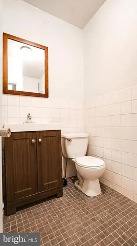 $1,300 | 1920 North 18th Street, Unit 2, Philadelphia, PA 19121