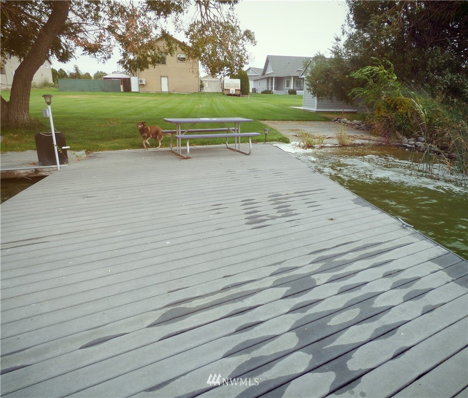 3202 Wild Goose Road Northeast Moses Lake, WA 98837 - Photo 1 of 16 Gallery Image 1