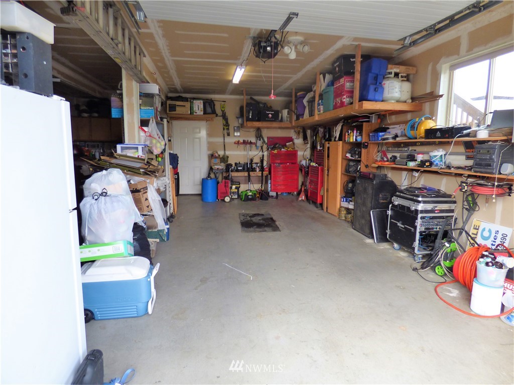 3202 Wild Goose Road Northeast Moses Lake, WA 98837 - Photo 12 of 16 Gallery Image 12
