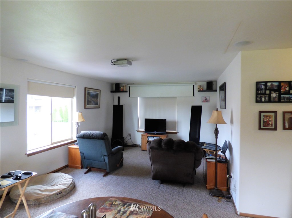 3202 Wild Goose Road Northeast Moses Lake, WA 98837 - Photo 8 of 16 Gallery Image 8