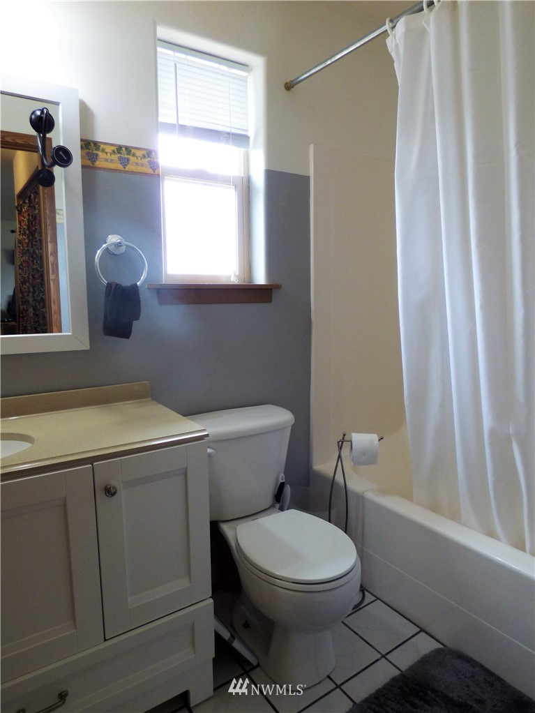3202 Wild Goose Road Northeast Moses Lake, WA 98837 - Photo 10 of 16 Gallery Image 10