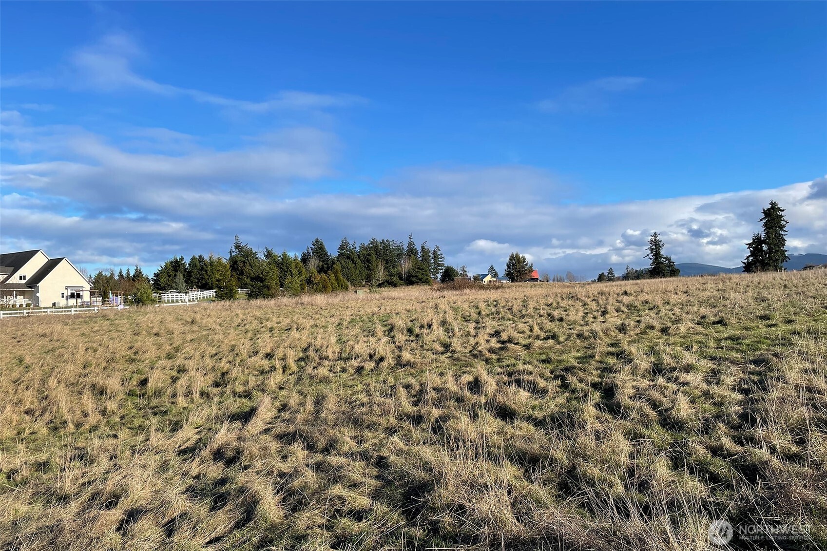 336 Bell Bottom Road Sequim, WA 98382 - Photo 21 of 29 a view of a building