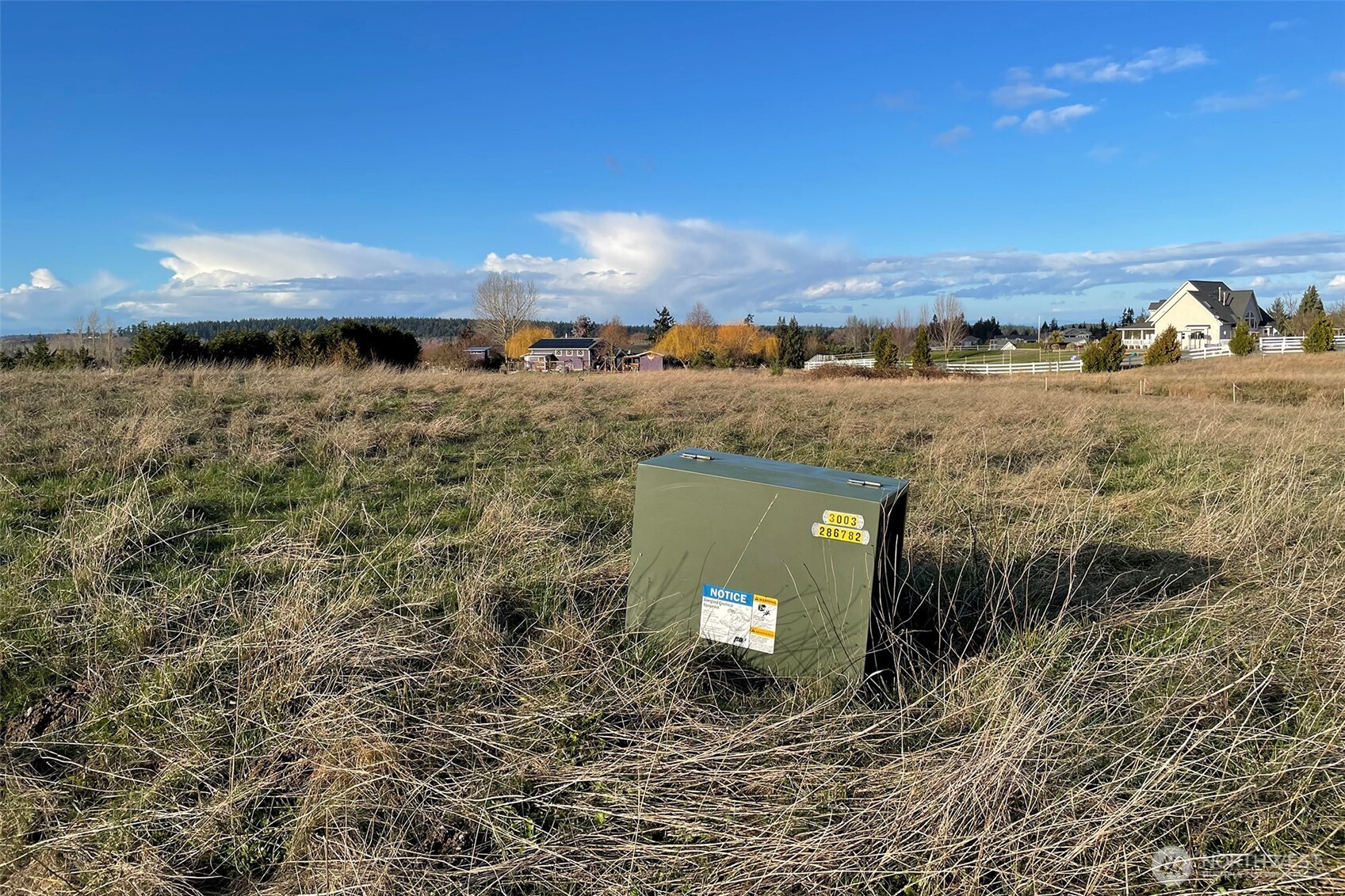 336 Bell Bottom Road Sequim, WA 98382 - Photo 25 of 29 a view of a fireplace in a yard