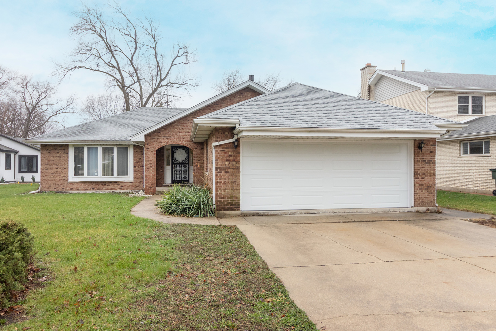 9901 West 57th Street Countryside, IL 60525 - Photo 2 of 22