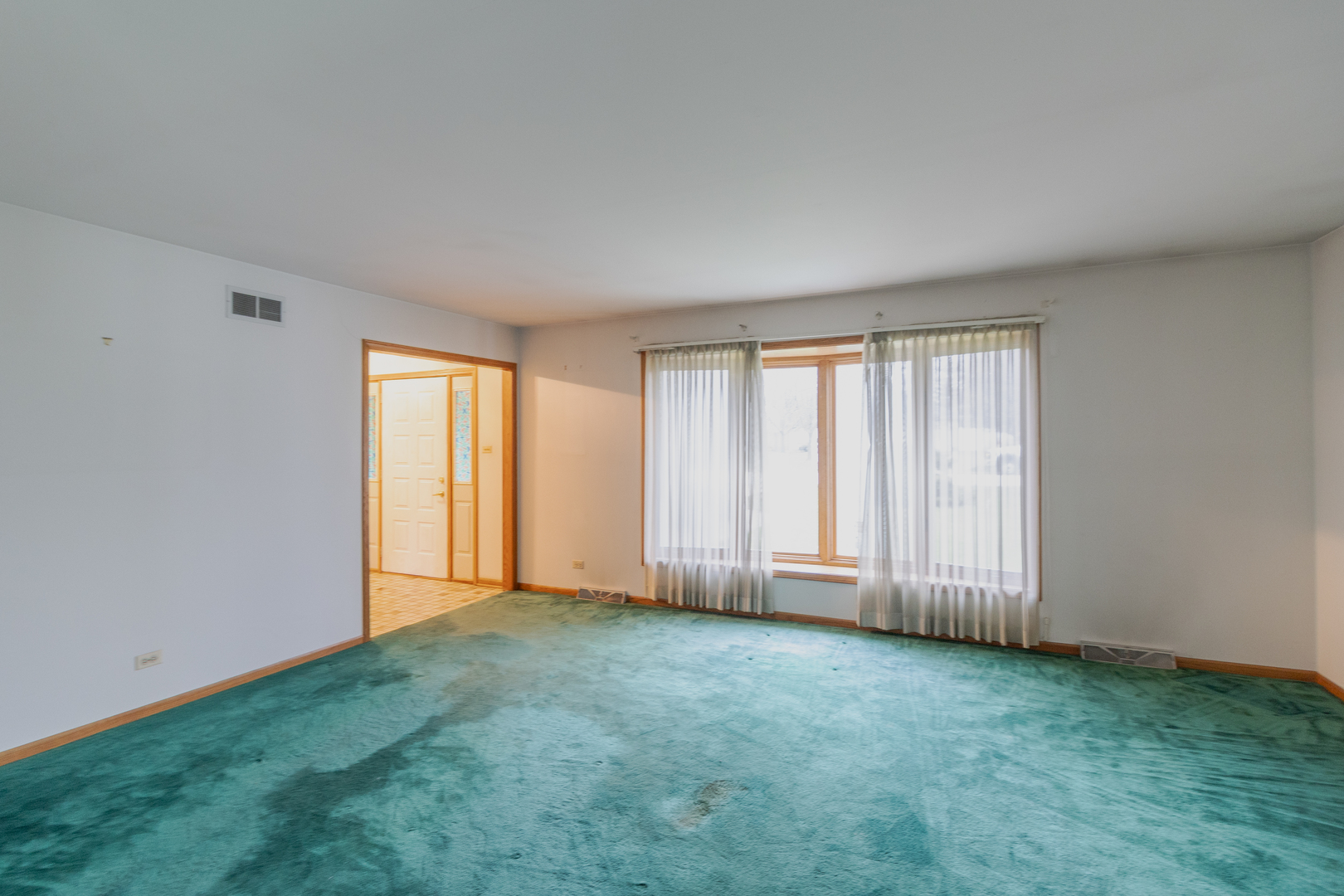 9901 West 57th Street Countryside, IL 60525 - Photo 5 of 22