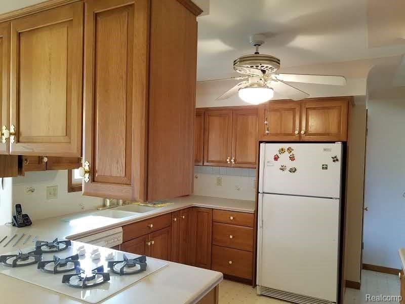 4892 Willow Road Milan, MI 48160 - Photo 5 of 22 Kitchen II.jpg