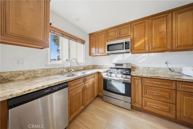 $599,999 | 10081 Orangewood Avenue, Garden Grove, CA 92840