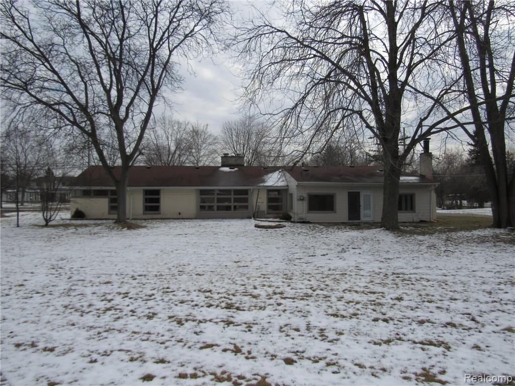 28201 Bell Road Southfield, MI 48034 - Photo 8 of 38 28201 BELL SOUTHFIELD (24).JPG