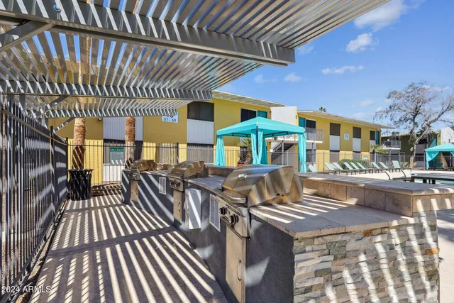 $1,325 | 615 South Hardy Drive, Unit 2W, Tempe, AZ 85281