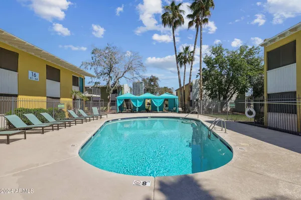 $1,294 | 615 South Hardy Drive, Unit 2W, Tempe, AZ 85281
