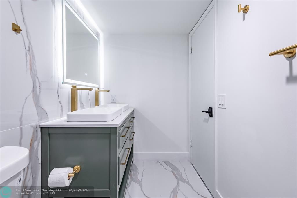 1904 Bermuda Circle, Unit E1 Coconut Creek, FL 33066 - Photo 17 of 35