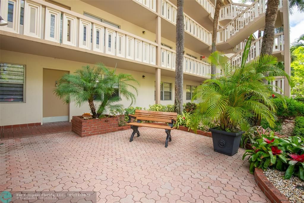 1904 Bermuda Circle, Unit E1 Coconut Creek, FL 33066 - Photo 32 of 35