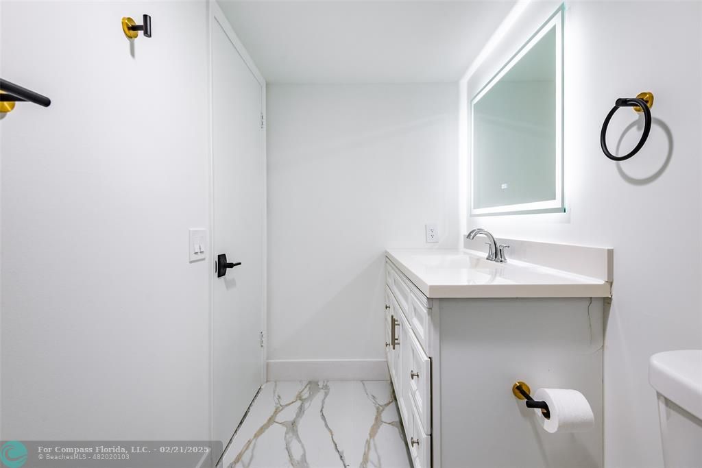 1904 Bermuda Circle, Unit E1 Coconut Creek, FL 33066 - Photo 10 of 35