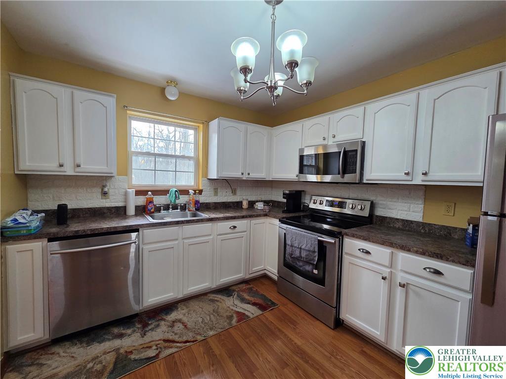 322 Coach Road Tobyhanna, PA 18466 - Photo 6 of 22