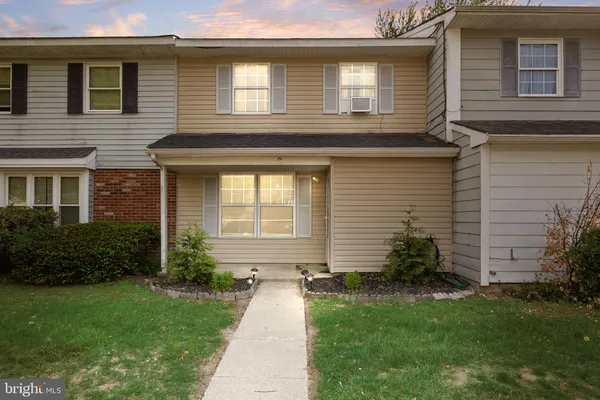 $215,000 | 2 Vernon Court, Sicklerville, NJ 08081