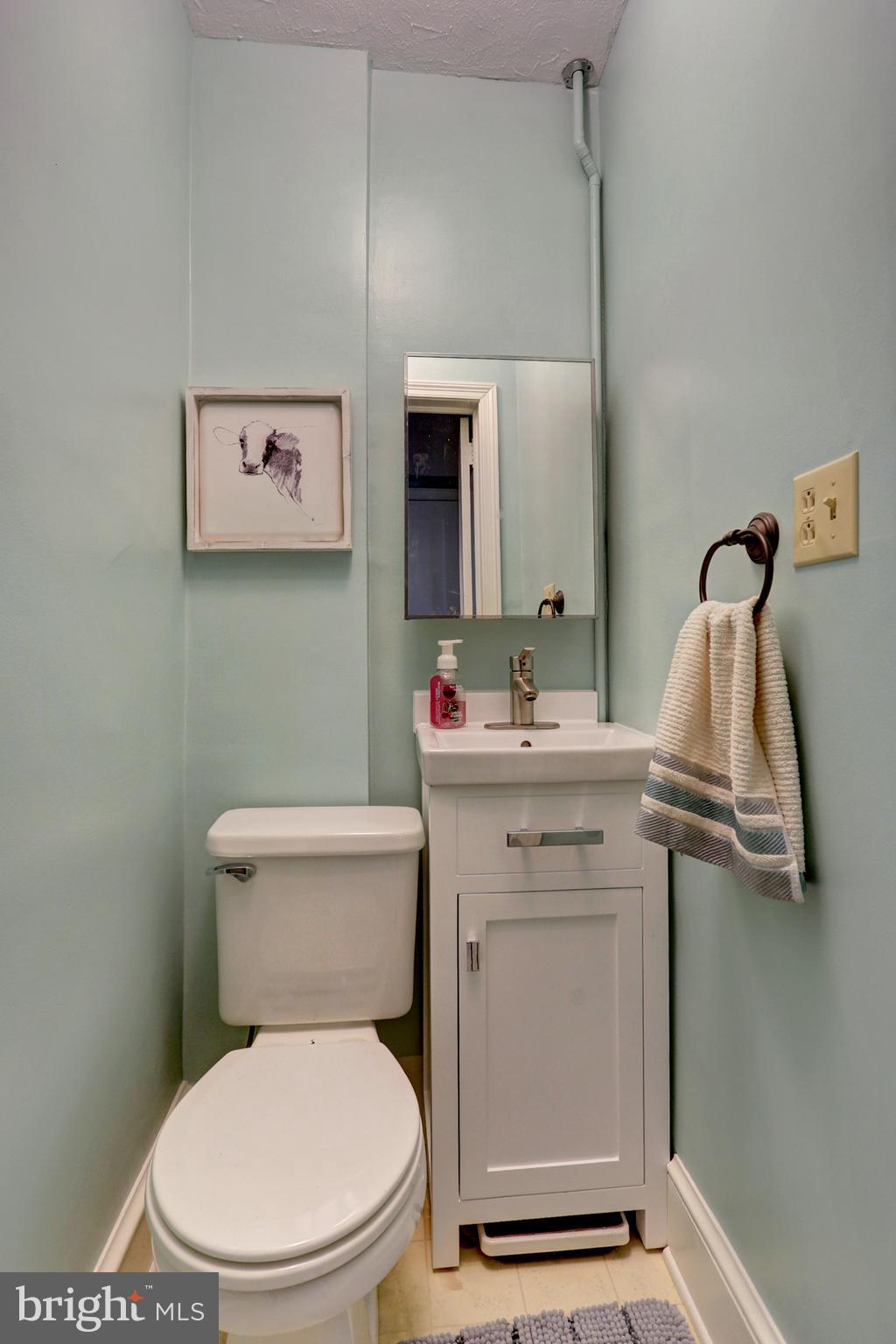 300 Red Mill Road Etters, PA 17319 - Photo 7 of 15 Half bath off the kitchen