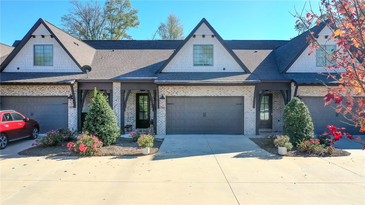 1706 West Farmville Road Auburn, AL 36830 - Photo 1 of 34 Gallery Image 1