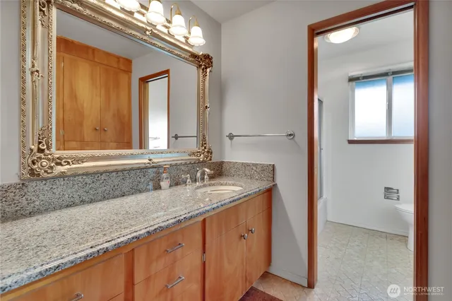 $2,600 | 7028 South Alaska Street, Tacoma, WA 98408