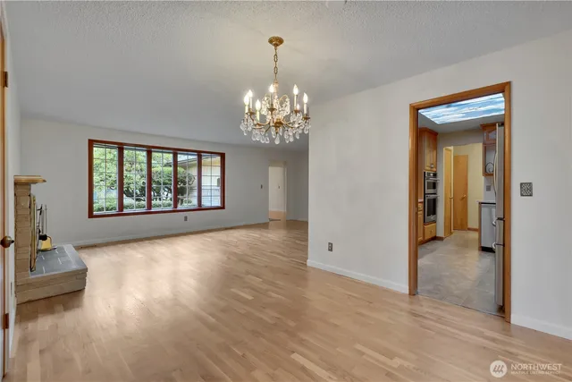 $2,600 | 7028 South Alaska Street, Tacoma, WA 98408