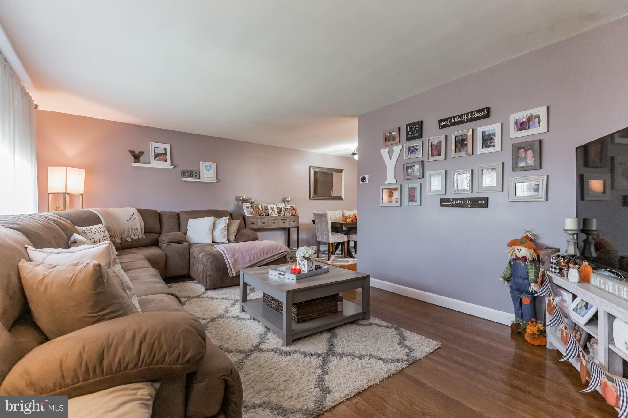 655 Colebrook Road Philadelphia, PA 19115 - Photo 6 of 29 Gallery Image 6