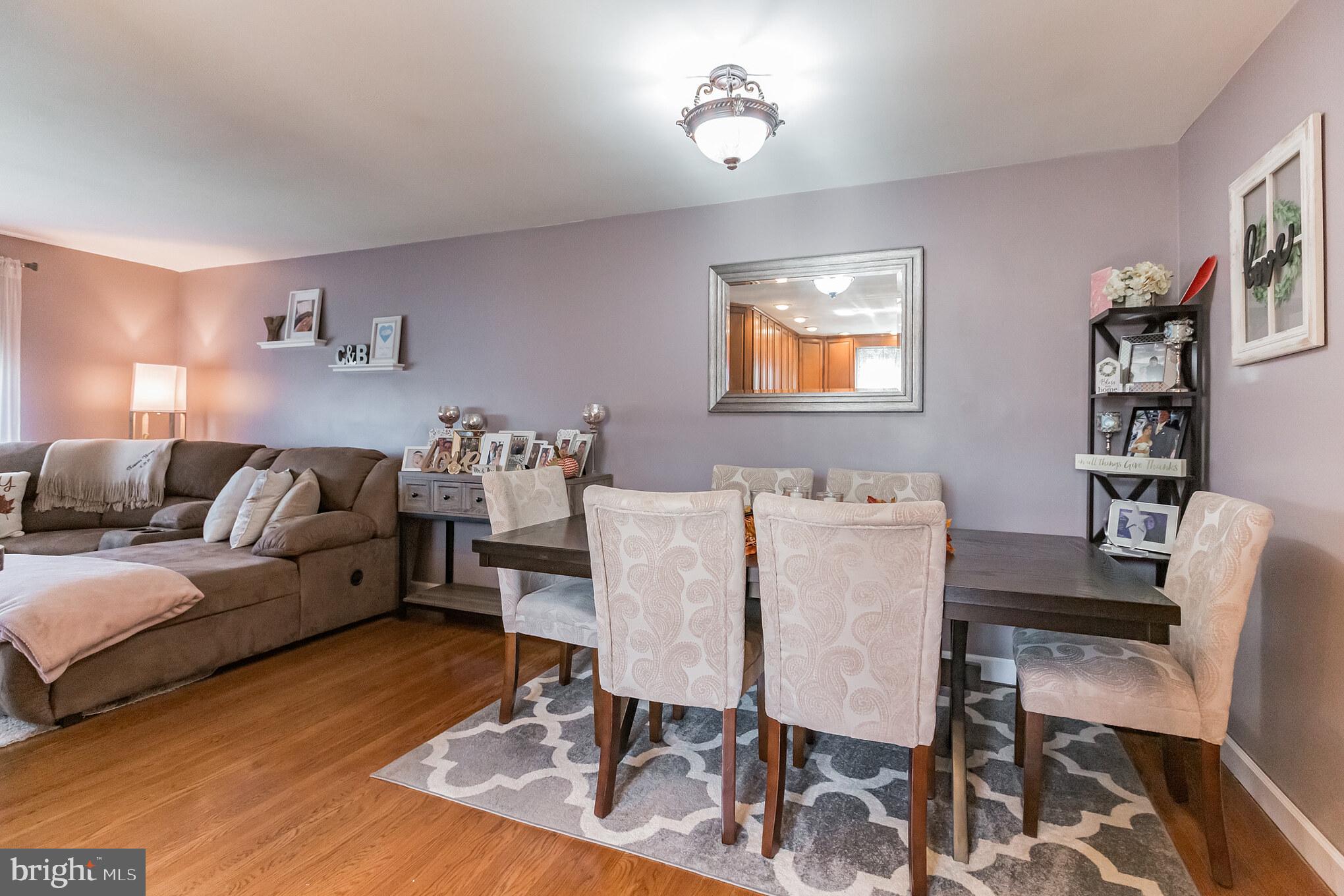 655 Colebrook Road Philadelphia, PA 19115 - Photo 9 of 29 Gallery Image 9